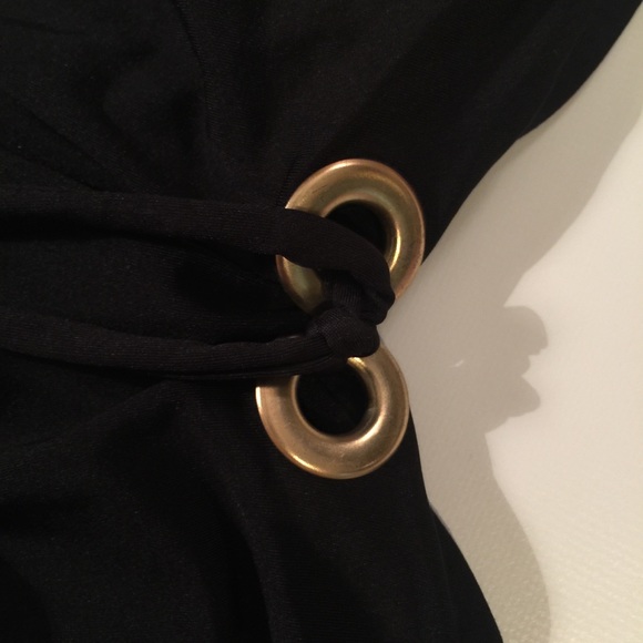 🐚🖤🐠🗿Catalina black tank tunic swim top w gold - Picture 5 of 5